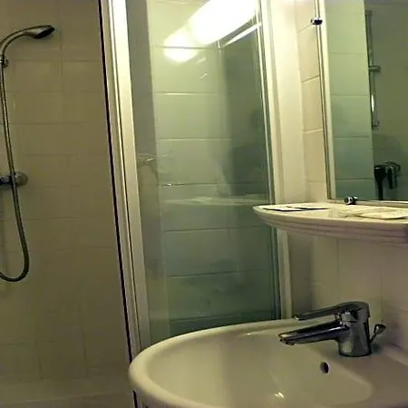 Hotel Camelia International 2*